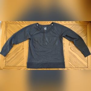 Puma logo crew gray sweater